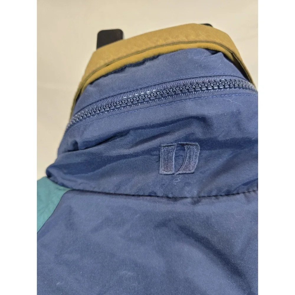 vintage 1996 AT&T Hriso nylon windbreaker jacket in a navy blue and teal...